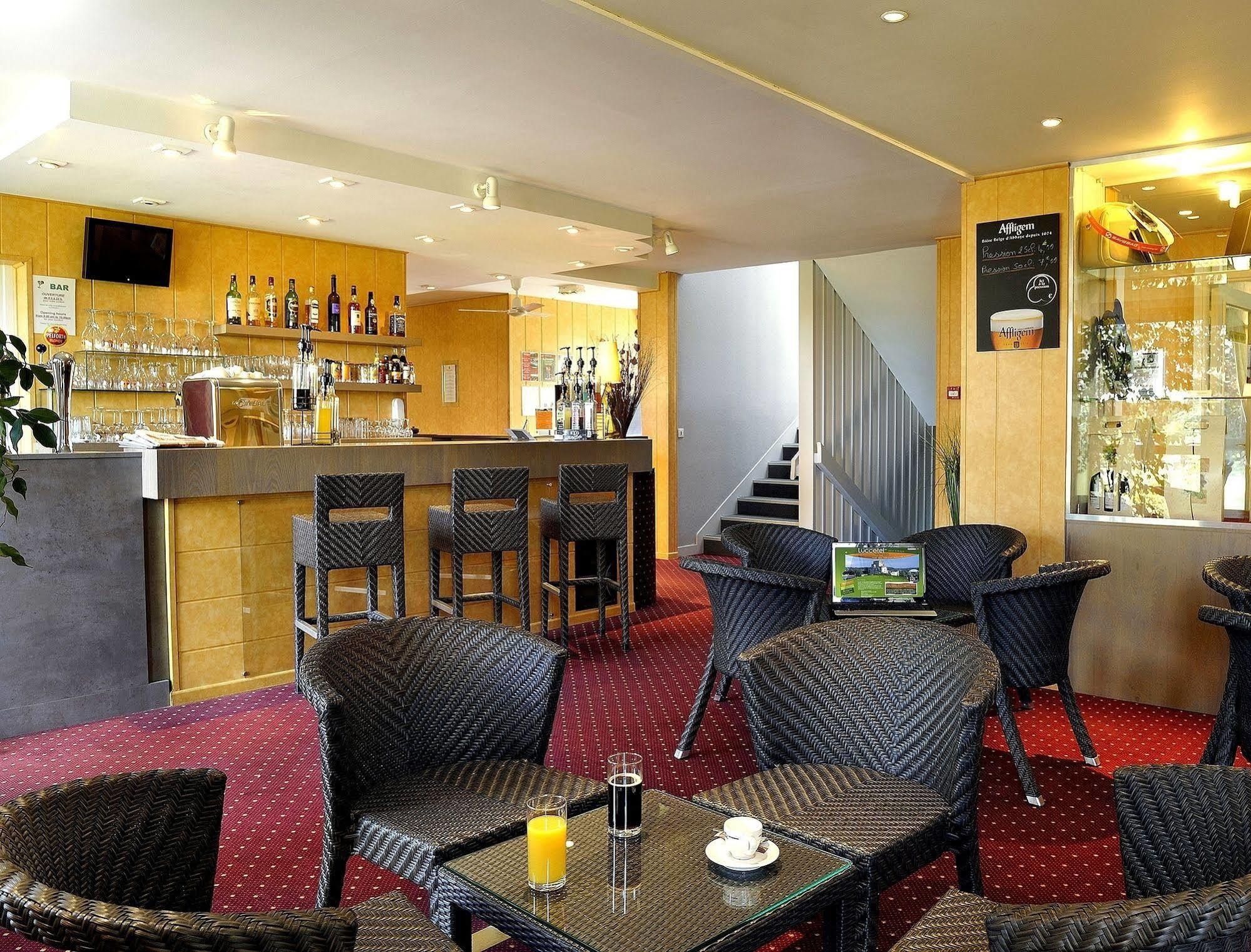 Logis Luccotel Cosy Loches Εξωτερικό φωτογραφία