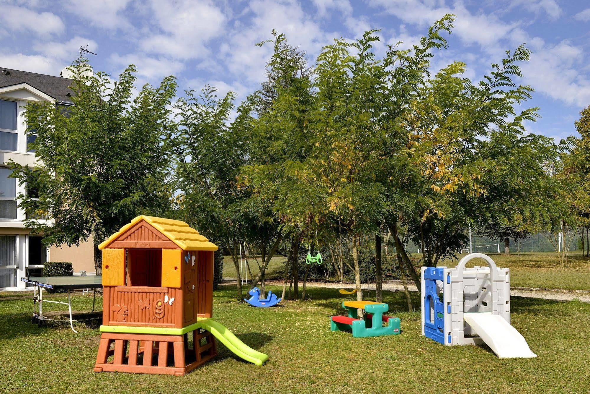 Logis Luccotel Cosy Loches Εξωτερικό φωτογραφία