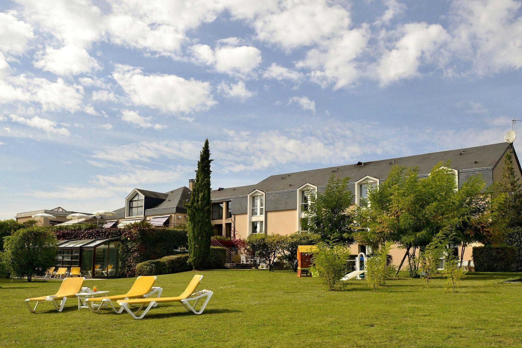 Logis Luccotel Cosy Loches Εξωτερικό φωτογραφία